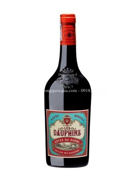 ruou-vang-les-dauphins-cotes-du-rhone