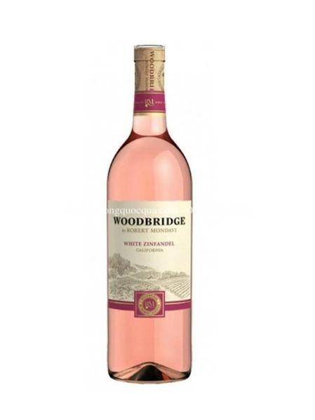 ruou-vang-woodbridge-by-robert-mondavi-white-zinfandel