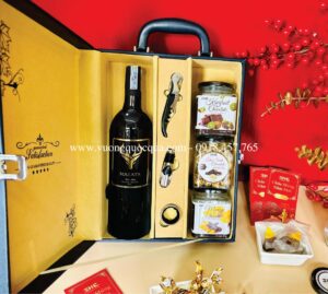 Hộp quà tết 2023 mẫu 104