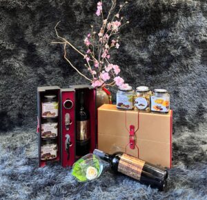 Hộp quà tết 2023 mẫu 121