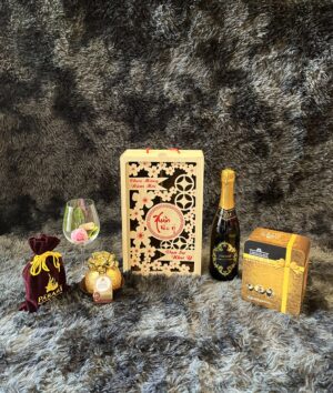 Hộp quà tết 2023 mẫu 77