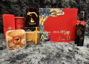 Hộp quà tết 2023 mẫu 78