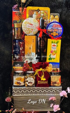 Hộp quà tết 2023 mẫu 81