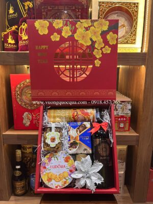 Hộp quà tết 2023 mẫu 91