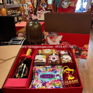 hộp quà tết